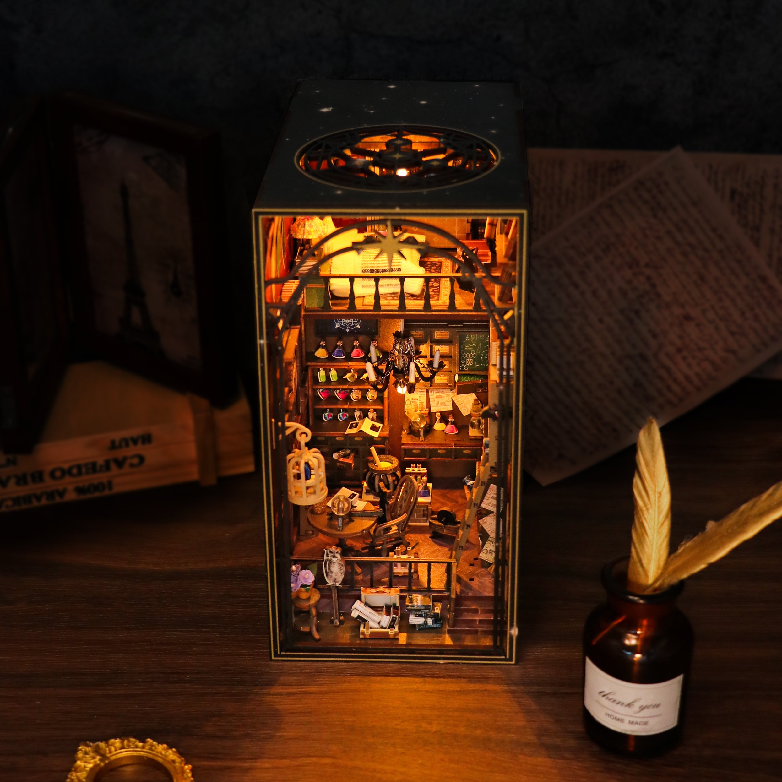 Hongda M2311 Mira Magic House Diy Book Nook Miniature Wooden Book Kit Nook With Light