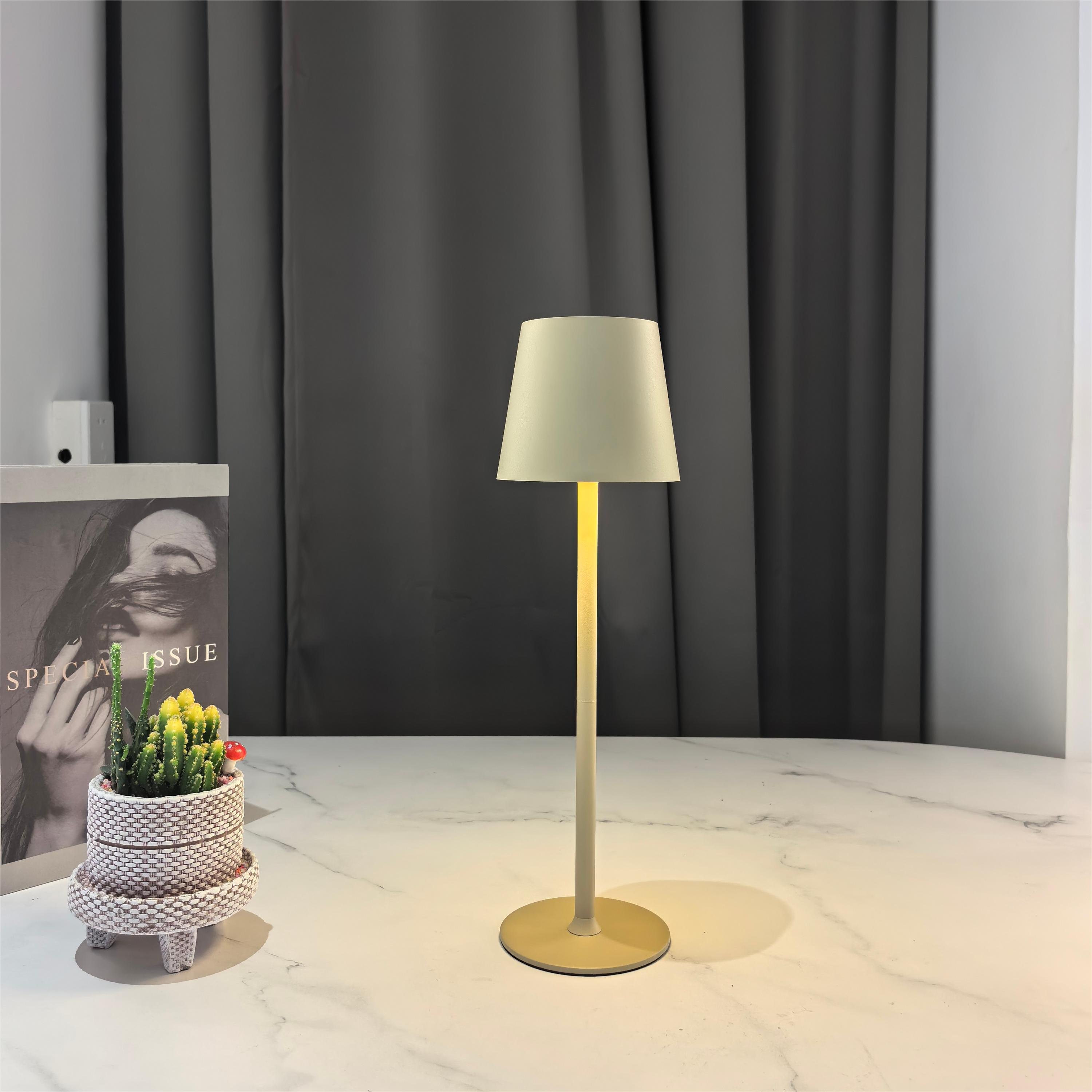 study modern boutique decorative table lamp rechargeable cordless led light up bar table for hotel bedside bedroom living room