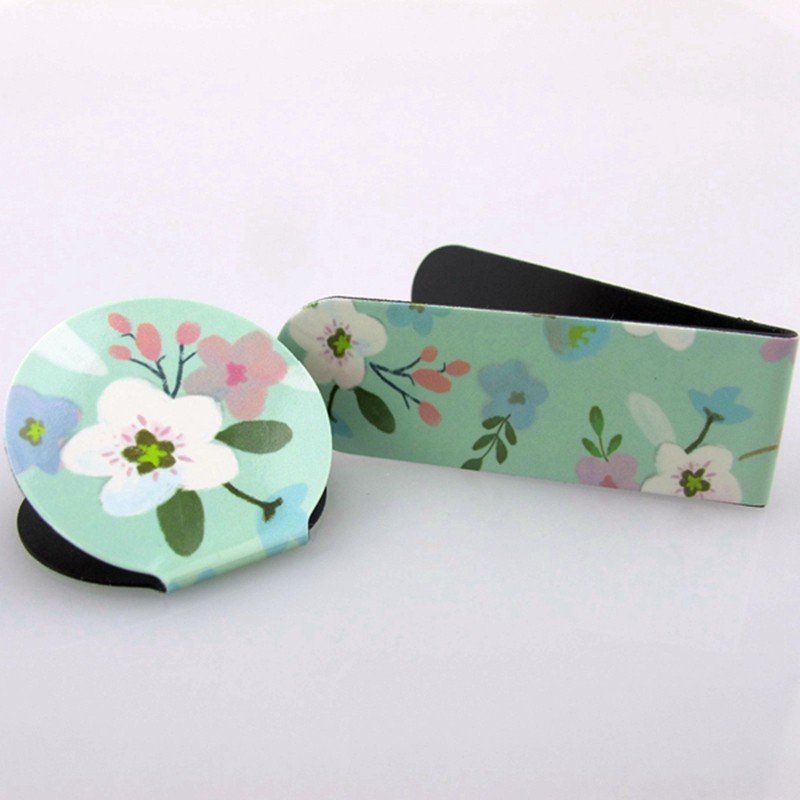 Customized New Folding Magnetic Bookmark Concise and Easy for Anime Print round Pattern
