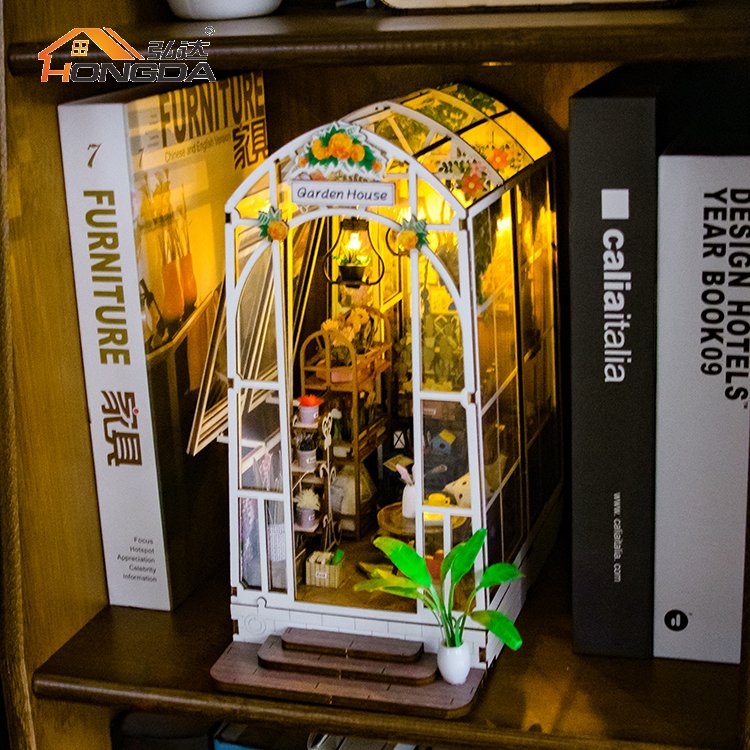 Hongda M2313 Garden House Book Kit Nook 3D Wooden Book Nook Miniature Diy Book Nook With Light
