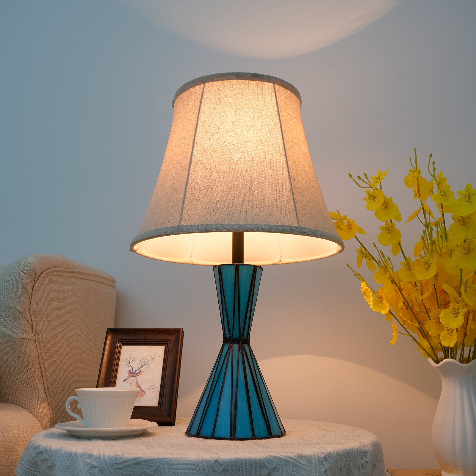 High Quality Table Lamp Costly Nordic Contemporary Art Design Model Modern minimalist office book room table lamp