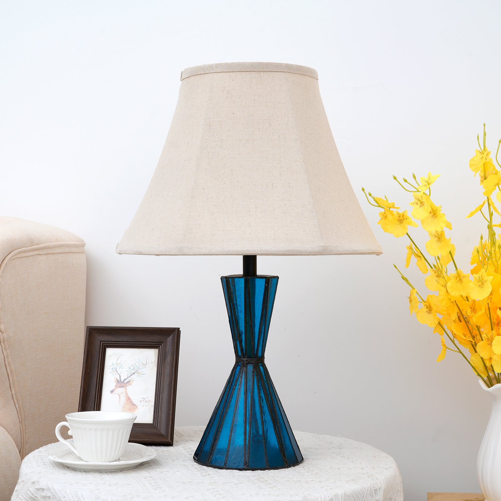 Modern minimalist Wholesale Indoor office book room European Type Lighting Fixture Creative New Table Lamp Desk Lights
