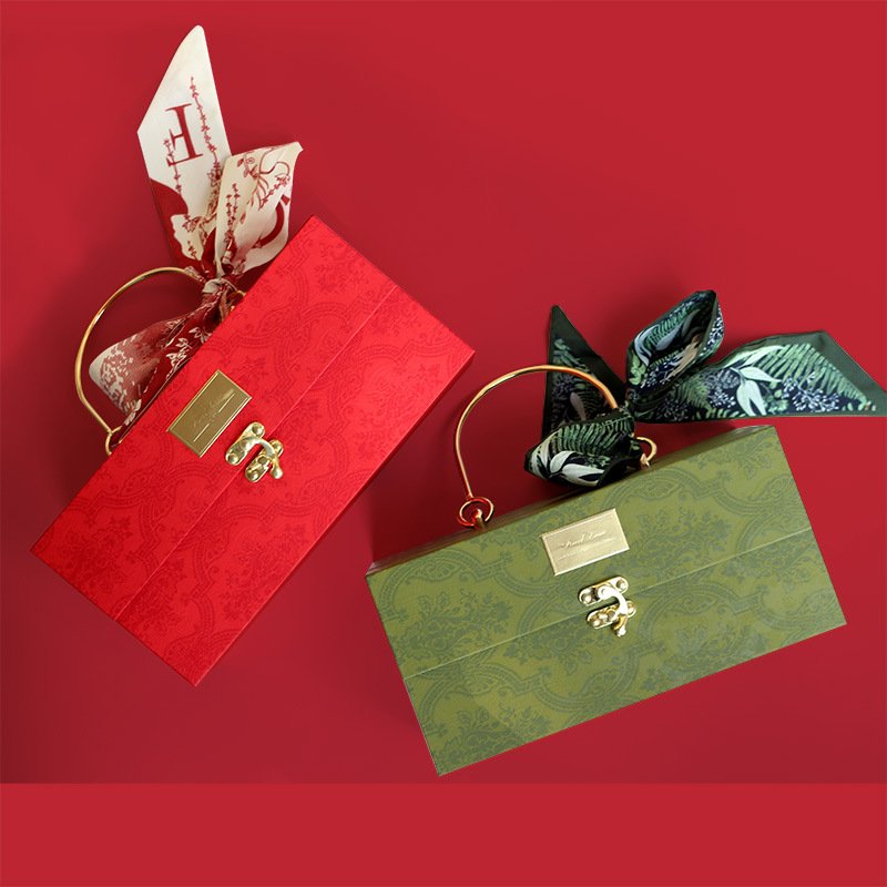 High Quality Paper Gift Box Packaging With Lock Custom Luxury Jewelry Box