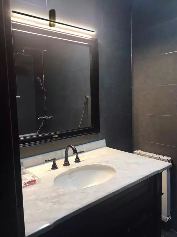 modern design 10W aluminum black wall mount led wall light
