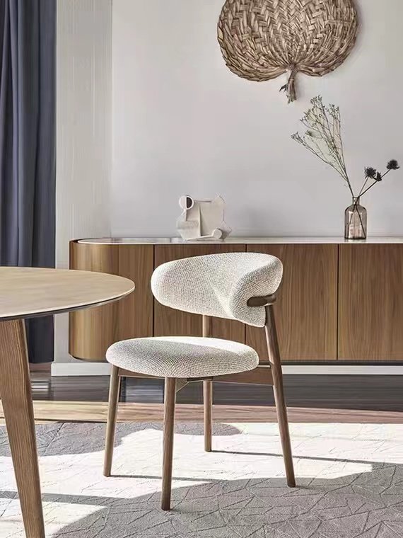 Modern simple solid wood dining chair Nordic light luxury designer cloth chair living room back chair family dining room book ch