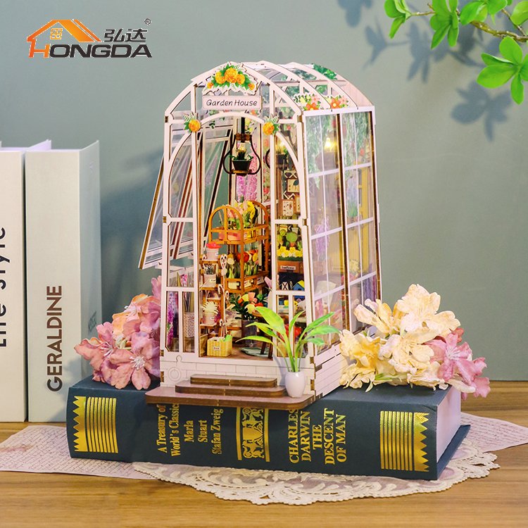 Hongda Custom Design M2313 Garden House 3D Wooden book nook Miniature DIY Book Nook Kit With Light