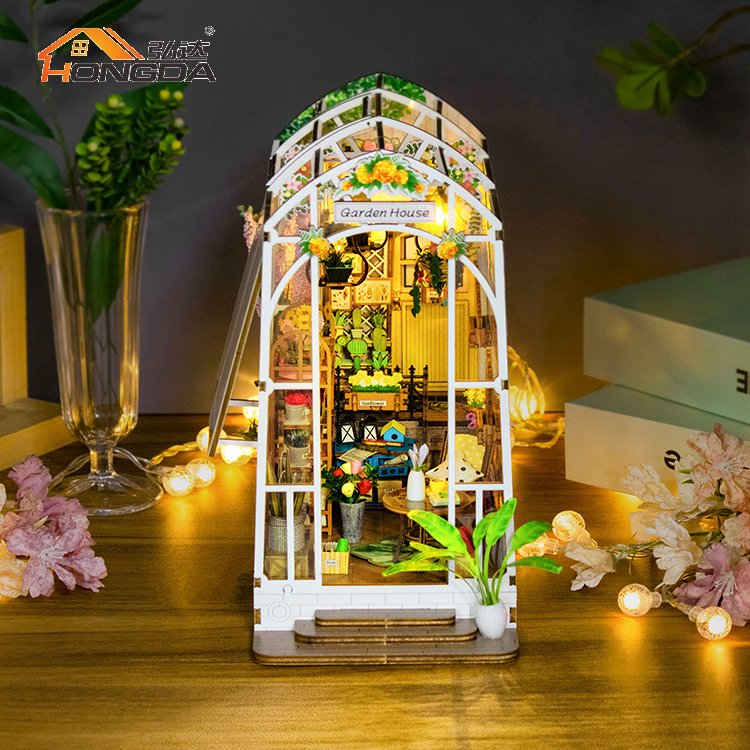 Hongda Custom Design M2313 Garden House 3D Wooden book nook Miniature DIY Book Nook Kit With Light
