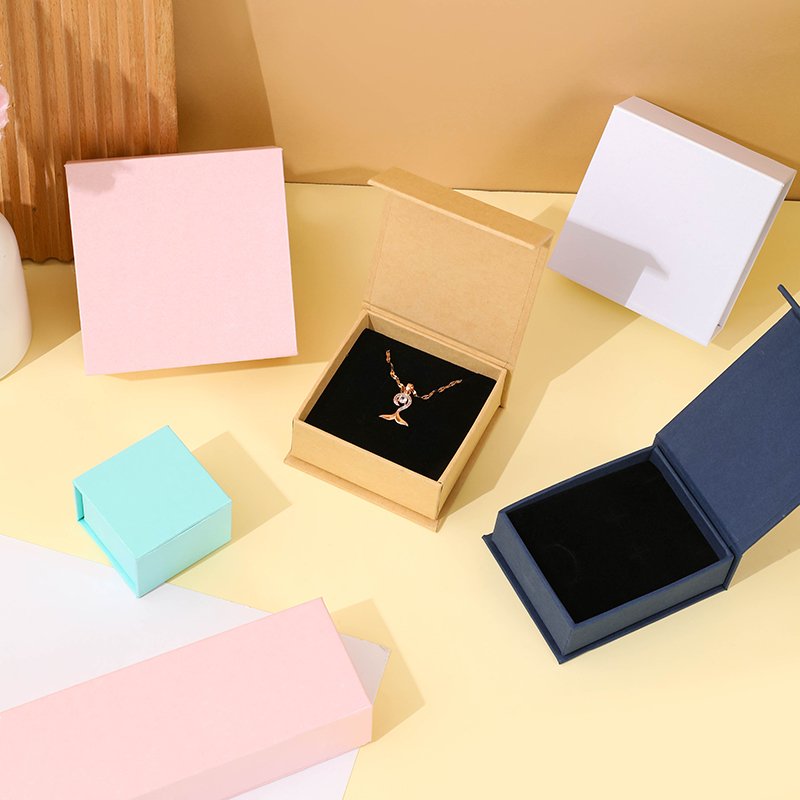 Custom Luxury Magnetic drawer 1200g Paperboard Ring Necklace Jewelry Gift Magnetic flip jewelry packaging box