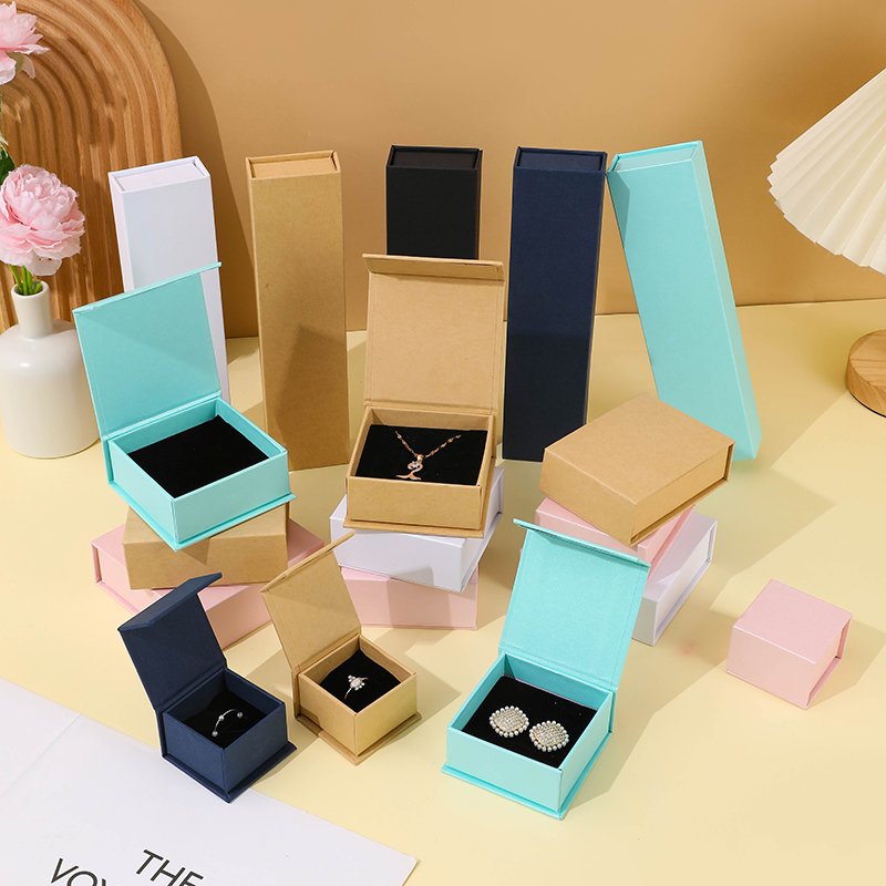 Custom Luxury Magnetic drawer 1200g Paperboard Ring Necklace Jewelry Gift Magnetic flip jewelry packaging box
