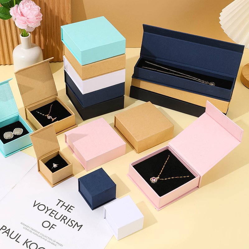 Custom Luxury Magnetic drawer 1200g Paperboard Ring Necklace Jewelry Gift Magnetic flip jewelry packaging box