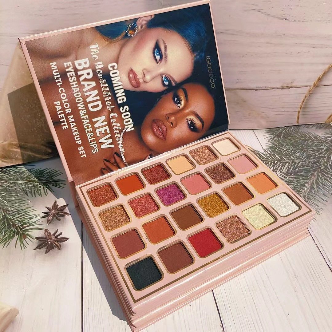 Book-Style 78-color Matte Glitter Eyeshadow Cosmetic Highlighter Blush Lip Gloss Concealer Multi-functional Makeup Palette
