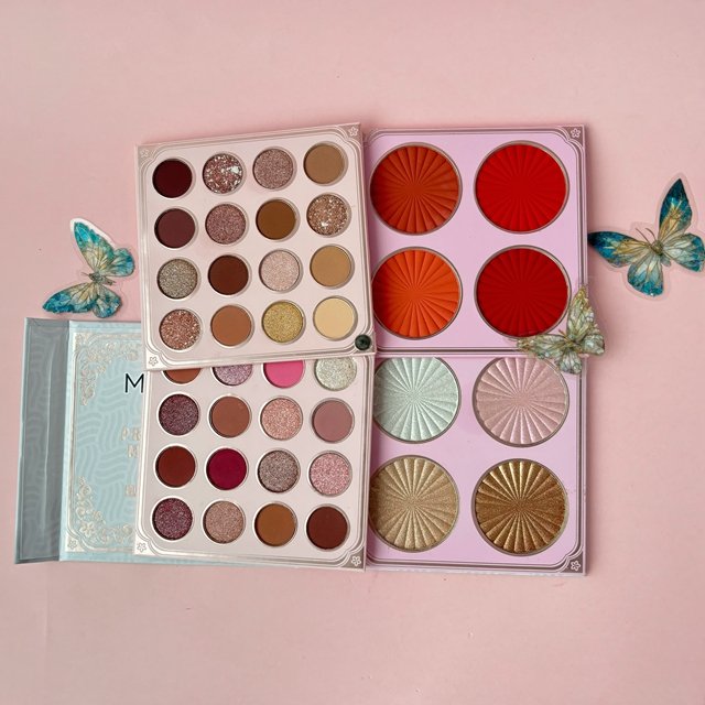 Wholesale Mocoallure eyeshadow palette book Vegan glitter High pigment maquillaje multichrome Custom Eyeshadow primer Makeup set