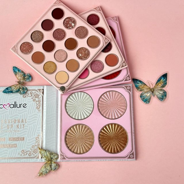 Wholesale Mocoallure eyeshadow palette book Vegan glitter High pigment maquillaje multichrome Custom Eyeshadow primer Makeup set
