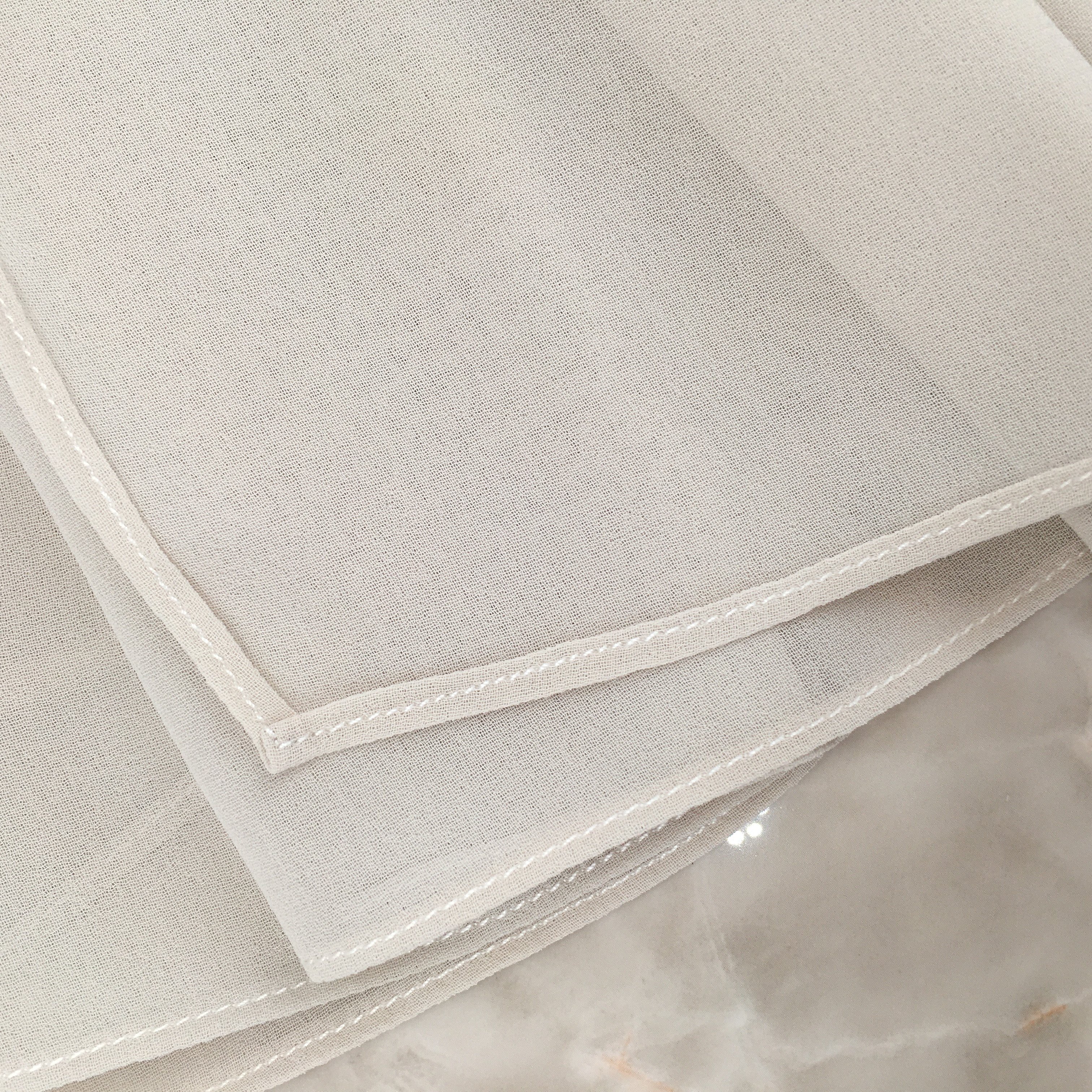 Light weight chiffon scarfs georgette for women stylish guzel luxury everyday hijab breathable airy chiffon silk hijab Malaysia