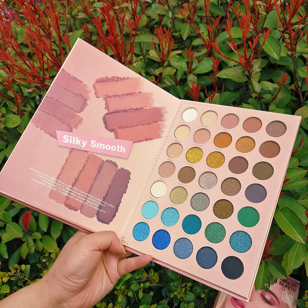 70colors high quality private label eyeshadow palette book blush powder highlighter pallette plate makeup pallete