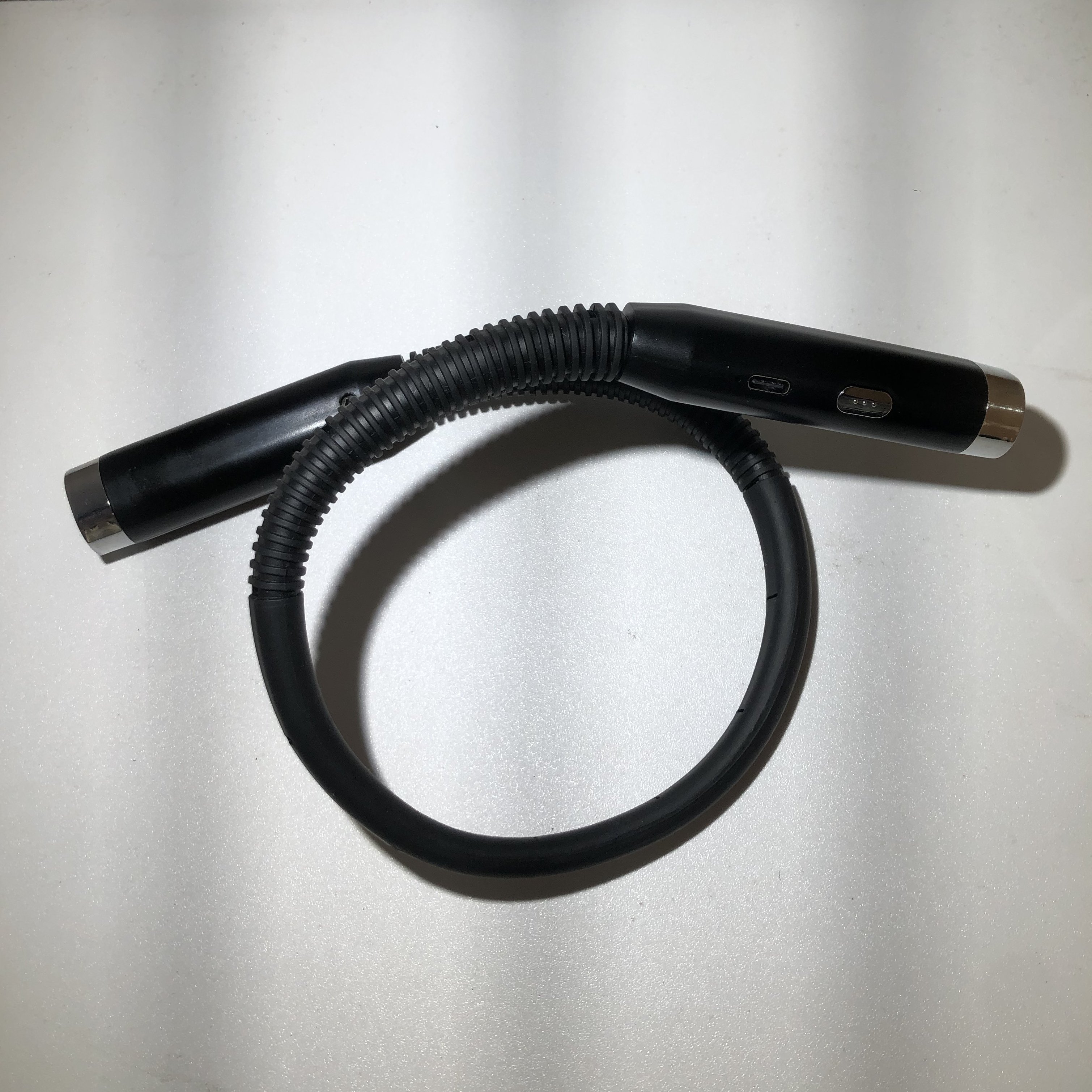 Hot Selling Led Portable Flexible Neck Hanging Charging Book Light Eye Protection Neck Reading Light