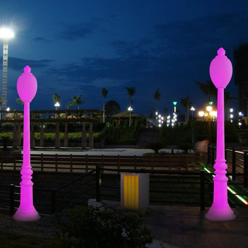 High Luminous Outdoor Light Waterproof Traffic White Pole All In One Solar LED Street Light Ip65 Outdoor Garden Floor Lamp
