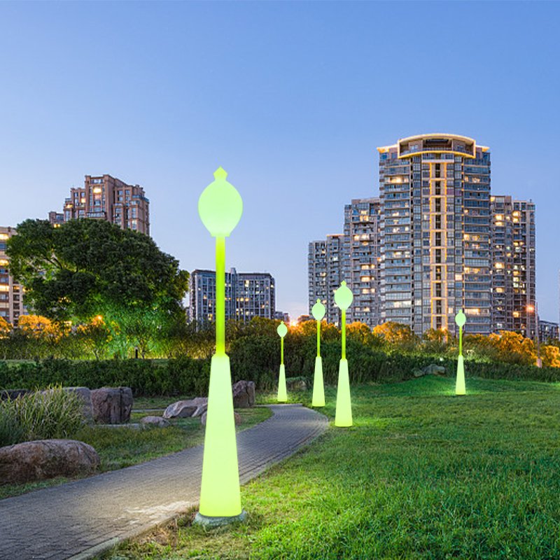 High Luminous Outdoor Light Waterproof Traffic White Pole All In One Solar LED Street Light Ip65 Outdoor Garden Floor Lamp