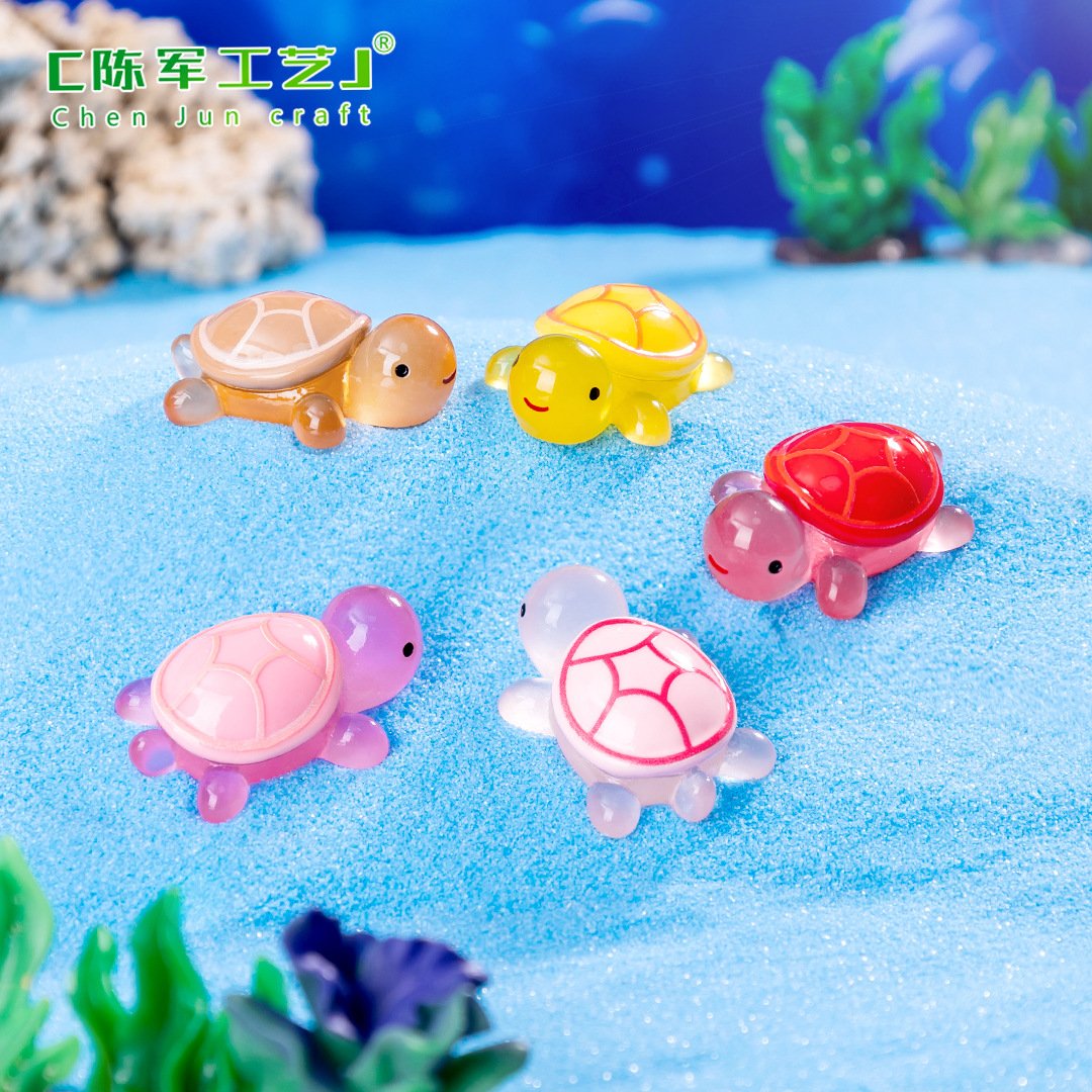 Cheapest New Animals Cabochons Resin Charms Cute diy luminous Cartoon Flat backs Noctilucence Tortoise Crafts Accessories