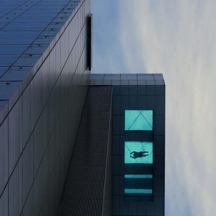 Luxurious Sky Pool Custom Ground Acrylic Outdoor Swimming Pool with Moulding Processing