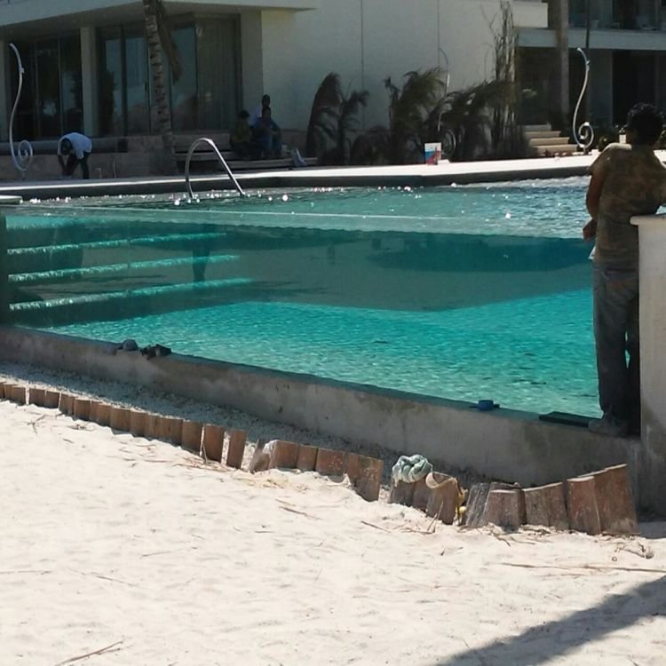Outdoor Acrylic Swimming Pool with 100mm Thick Glass Transparent Acrylic Boards Fiberglass