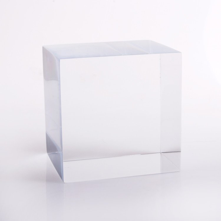 China supplier wholesale low price transparent cast acrylic sheet for aquarium