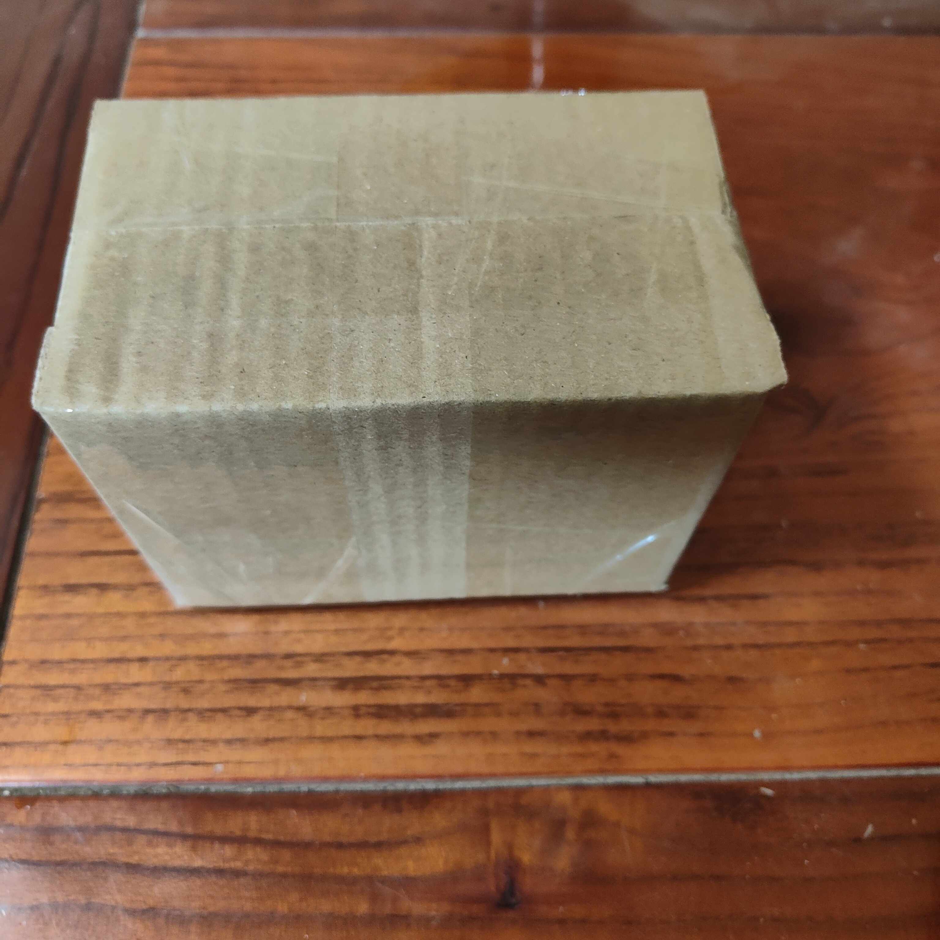 Wholesale high quality 3-5cm glass block bonsai garden decoration with light blue glass rock price
