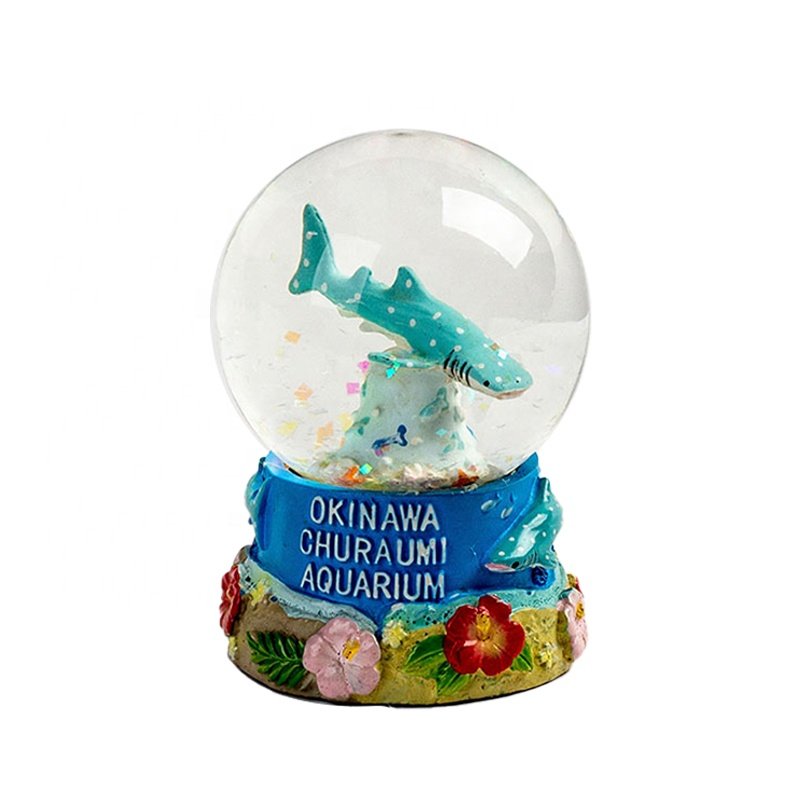 2023 New Product Promotion Resin Crafts Aquarium Snowglobe Low MOQ Kids Women Holiday Gifts With Music LED Lighting