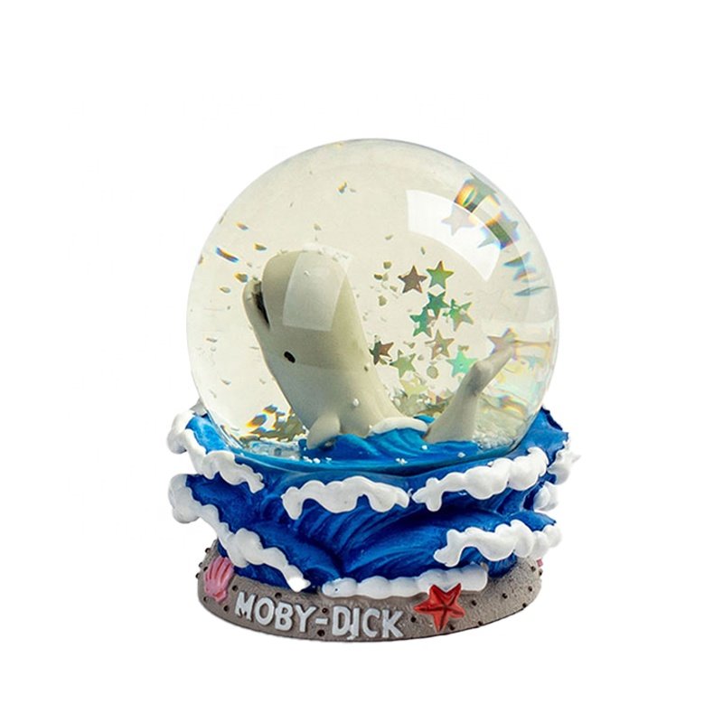 2023 New Product Promotion Resin Crafts Aquarium Snowglobe Low MOQ Kids Women Holiday Gifts With Music LED Lighting