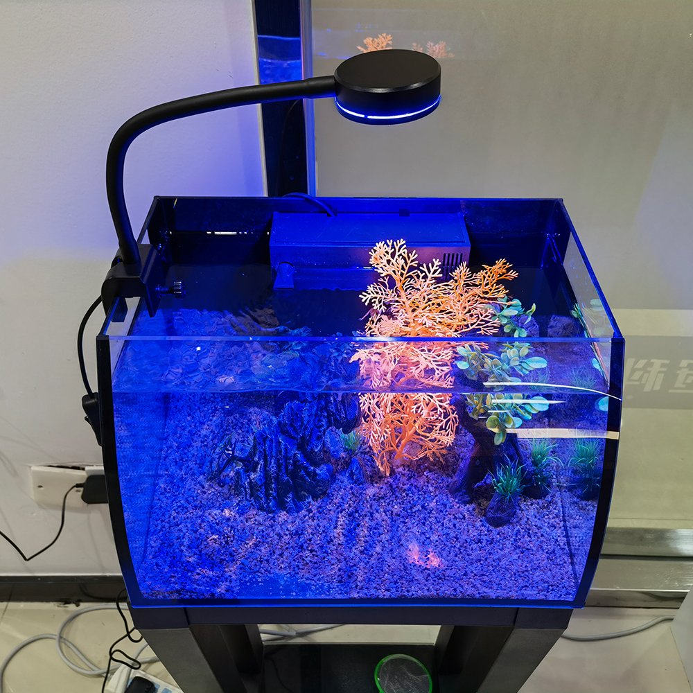 Gako Aquatics Aluminum Mini Reef Aquarium Lights , Colorful 8W High Power Marine Tank LED Aquarium Coral Light for LPS / SPS