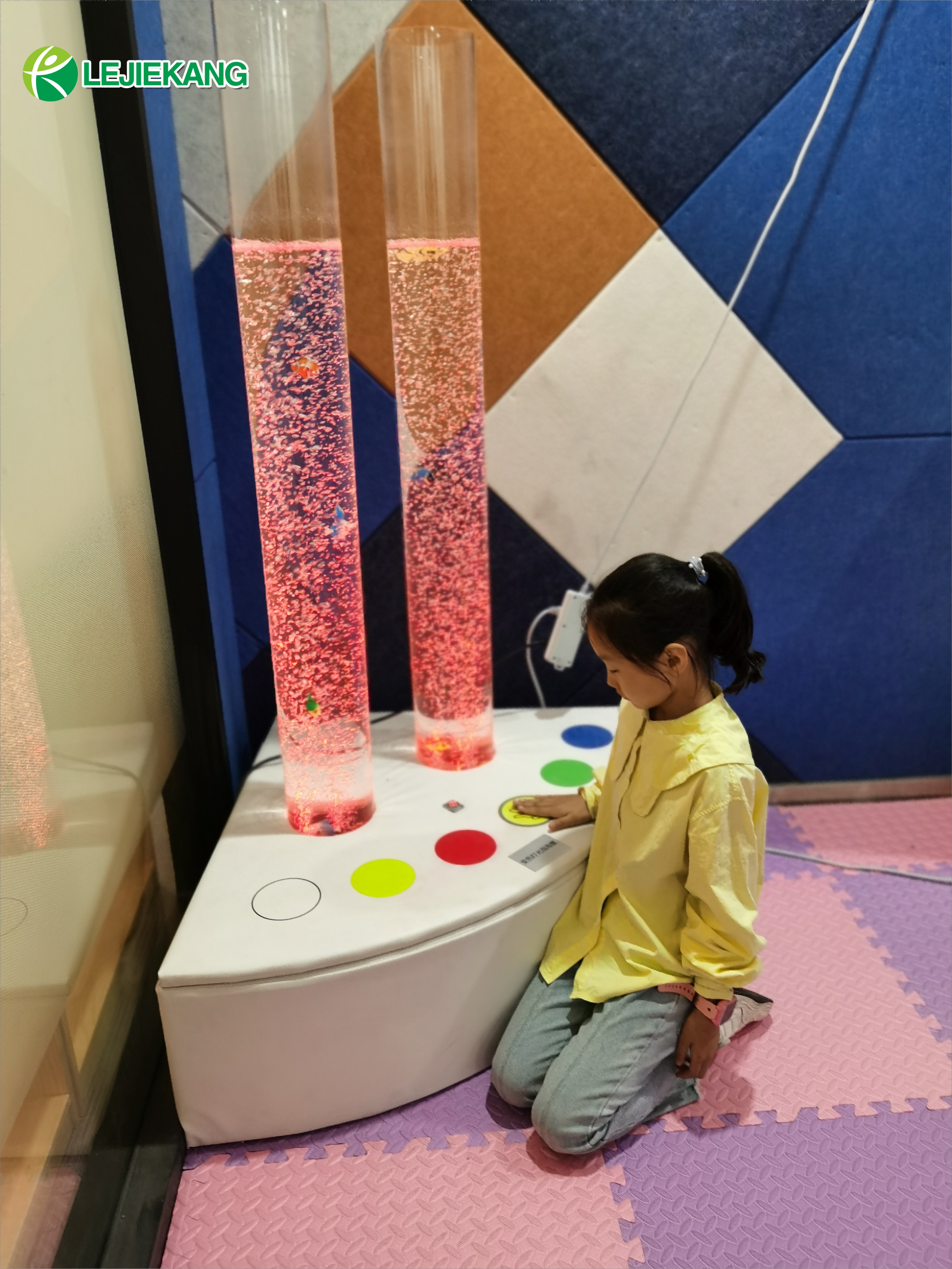 Chameleon Light-emitting Diode Bubble Tube Sensory Chamber Interactive Sensory Aquarium Bubble Tube For Autistic Children