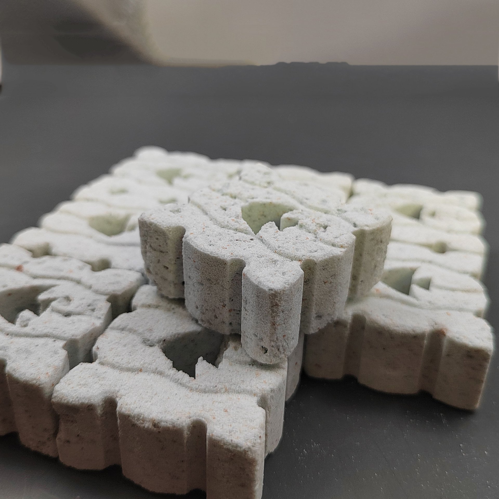 Aquarium Fish tank filter material ceramic bacteria house water purification nano brick