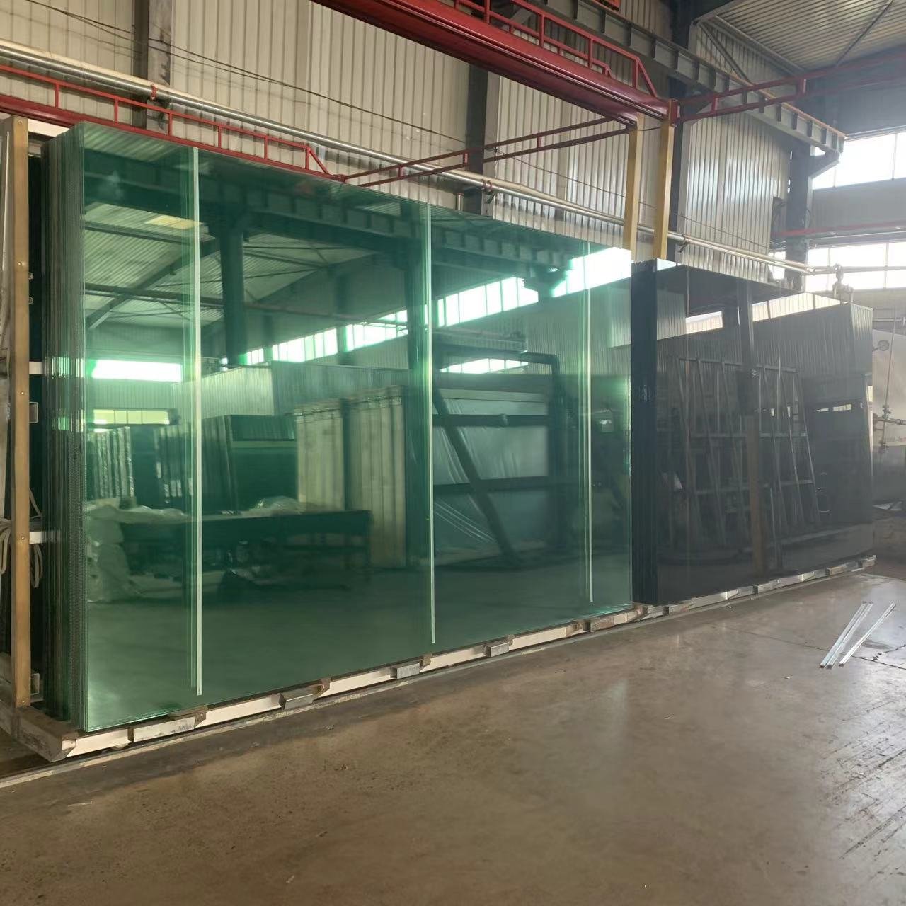 cleaning edge clear tempered colored tinted and reflective aluminum glass for shower door partition aquarium fish tank mirror