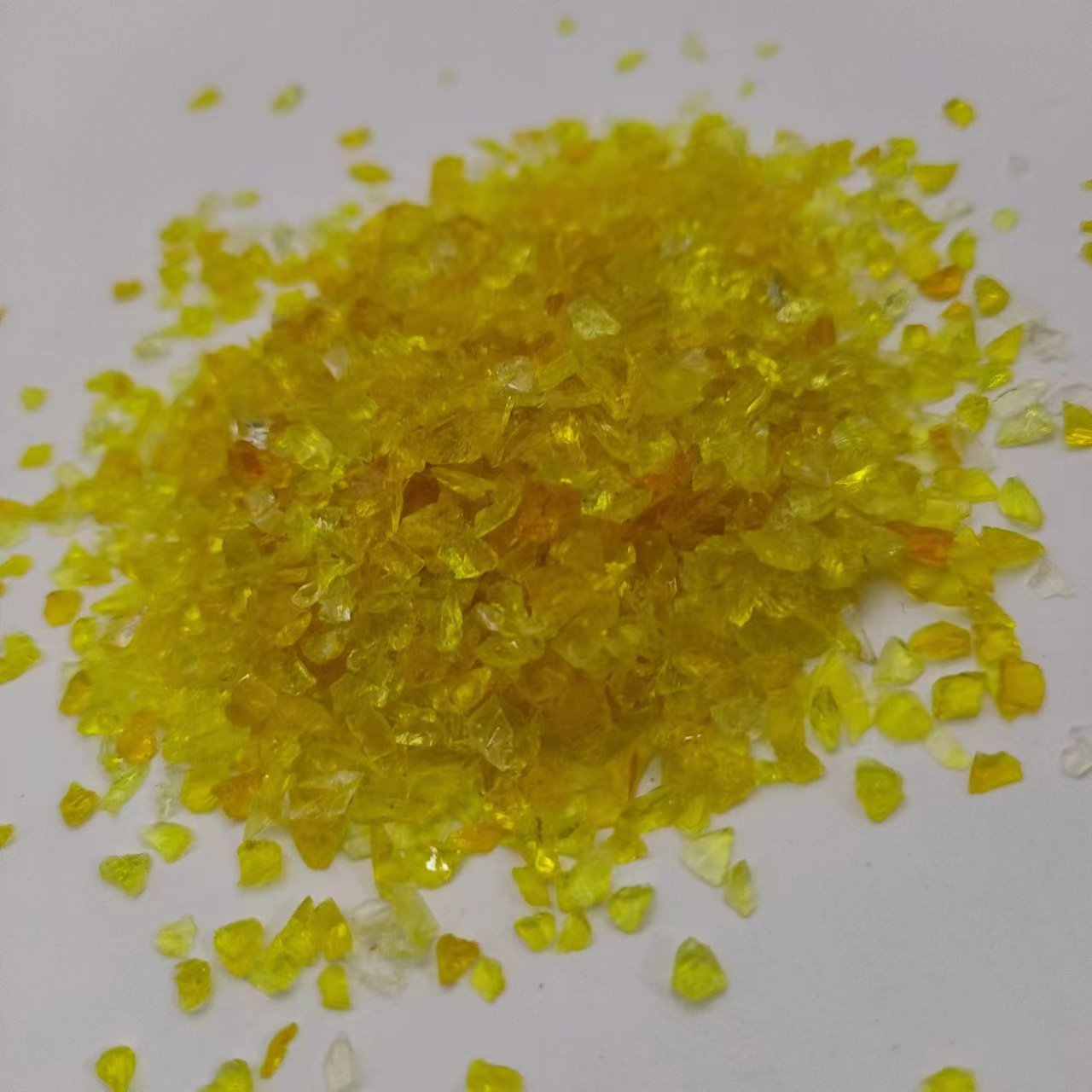 Stained glass terrazzo brick aggregate added with 3-6mm crystal yellow broken glass
