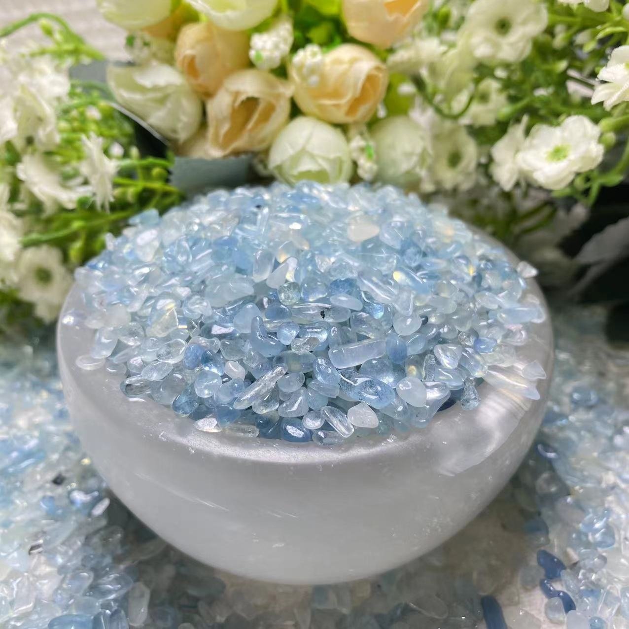 High Quality Aquamarine Chips Polished Irregular Aquamarine Crystal Chips DIY Gemstones for Aquarium Home Decoration Gift