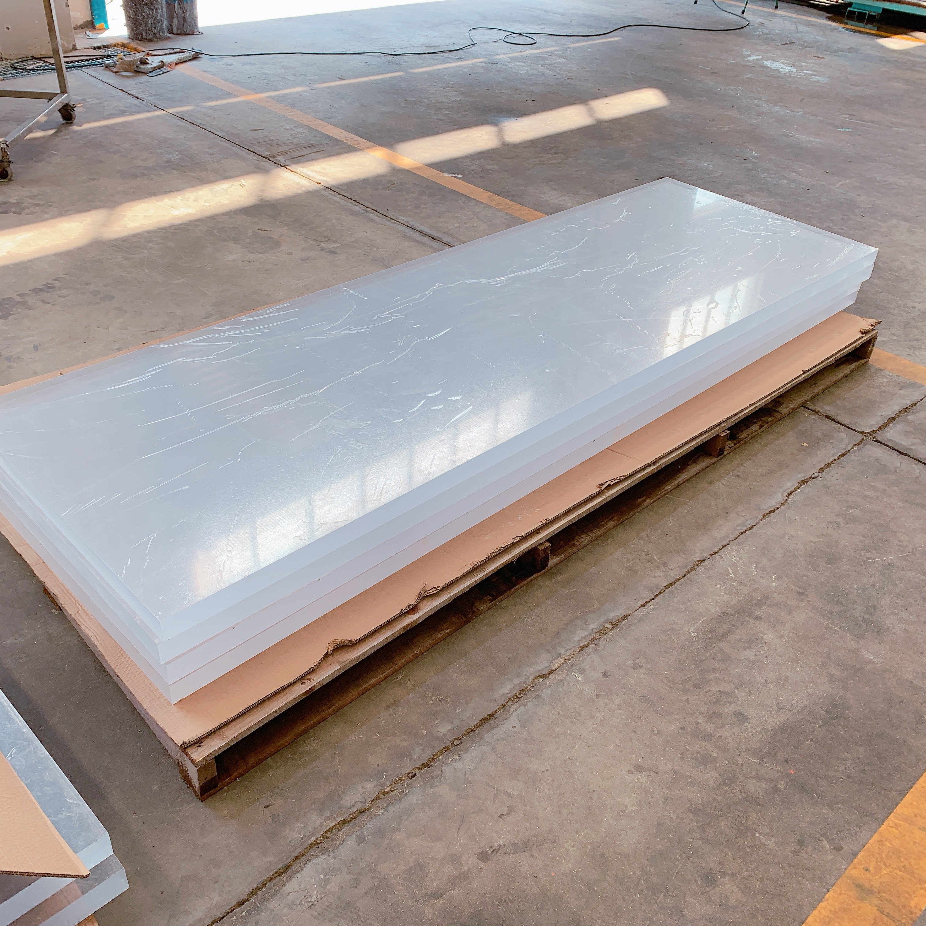 Custom size clear one time cast 200 mm swimming pool acrylic sheet