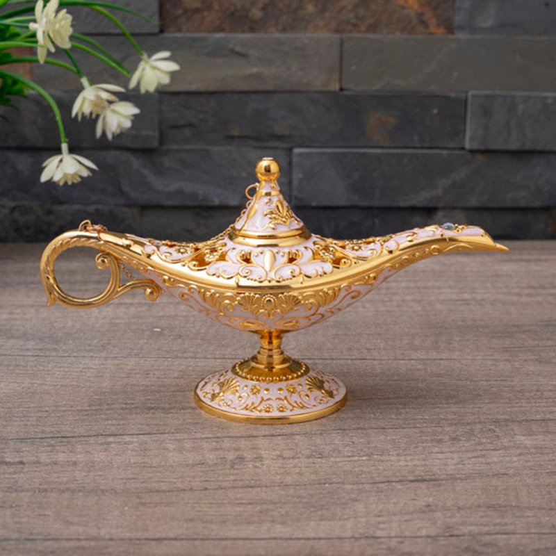 Factory Direct Sales Of New Creative European High-end Home Decoration Ornaments Birthday Gifts Hollow Magic Lamp