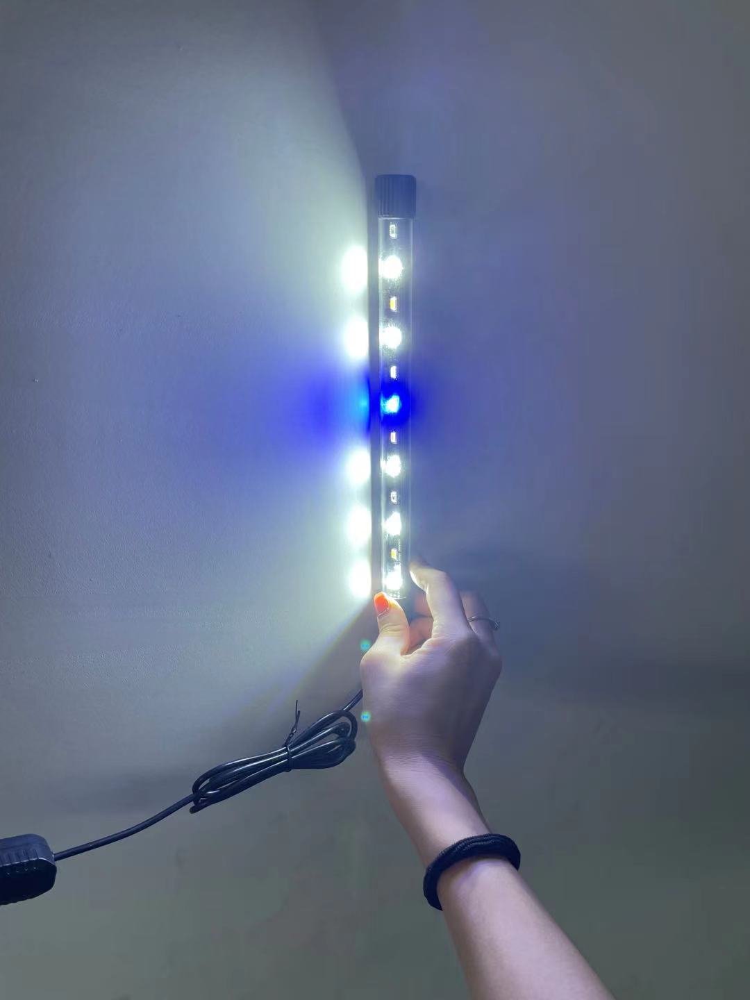 Aquarium Waterproof submersible T4 LED light -color changing WRGB