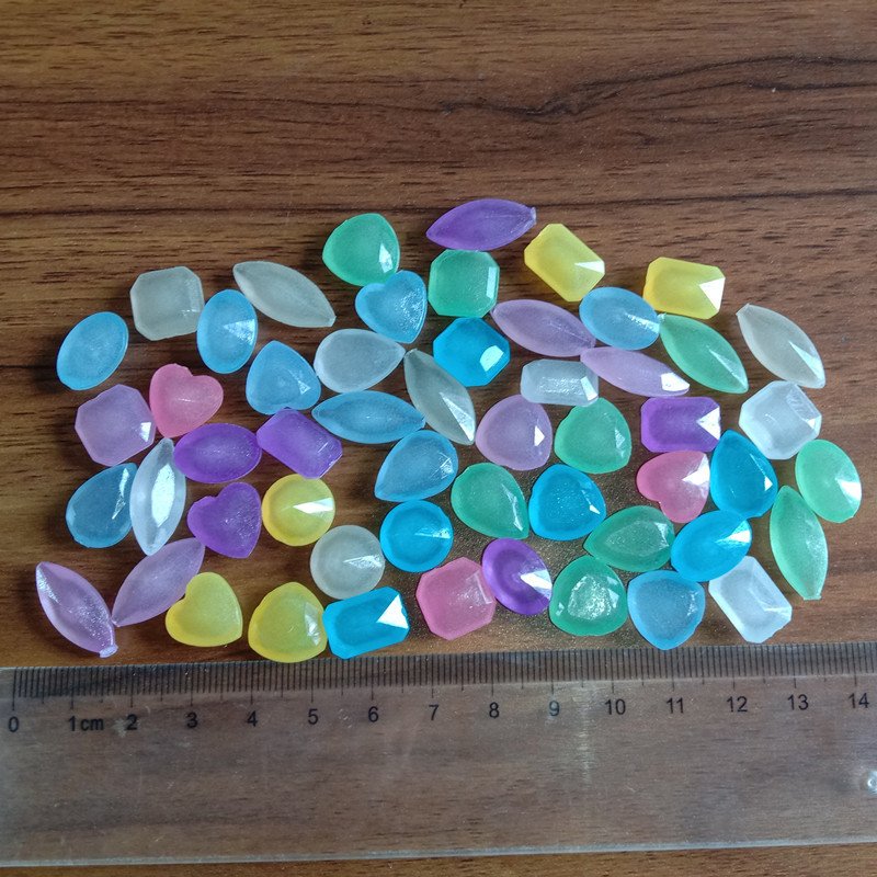 new arrival multiple shapes diamond fluorescent glowing in the dark stone toy night light luminous garden aquarium decorations