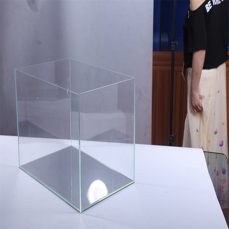 High definition glass indoor aquarium ultra white glass aquarium fish tank