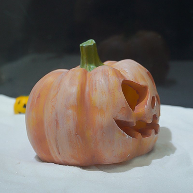 Hot sale cute orange pumpkin fish tank decorations DIY fish and shrimp hideout Halloween resin ghost pumpkin Aquarium Ornament
