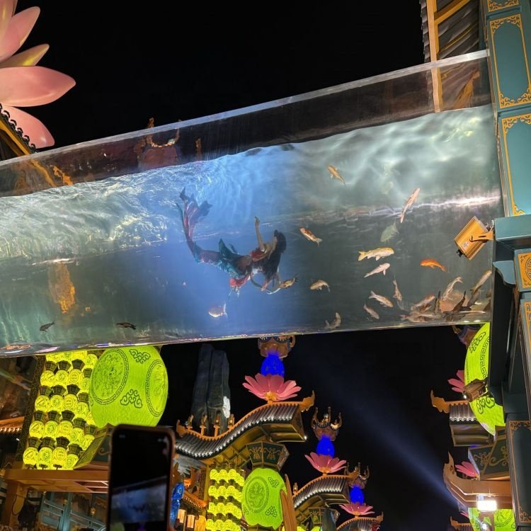 XIN XUNLIN Thick Acrylic Panel Outdoor Swimming Pool Hotel Resort Manufacturer UV Resistant 40mm Customized Transparent 20 Yrs