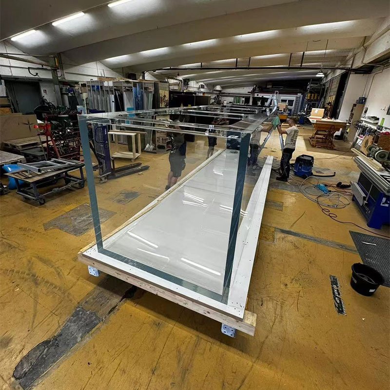 Factory Custom Acrylic Aquariums Bringing the Ocean to Your Living Room