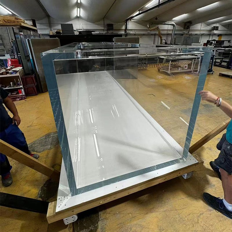 Factory Custom Acrylic Aquariums Bringing the Ocean to Your Living Room