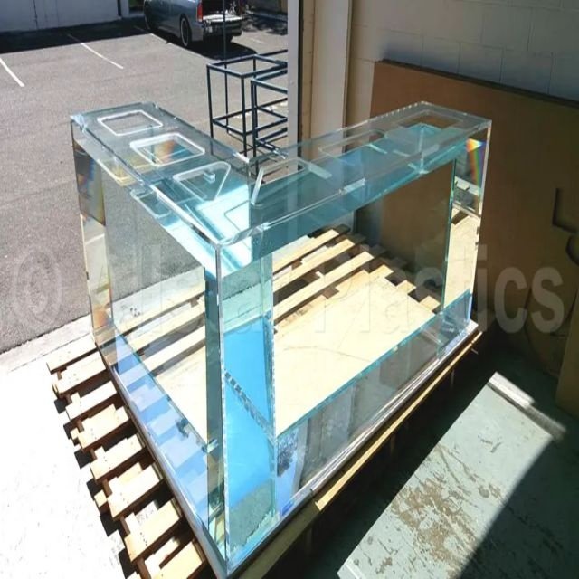 Anti UV Acrylic Aquarium Overflowing Water Circulation Rectangular Clear Acrylic Aquariums