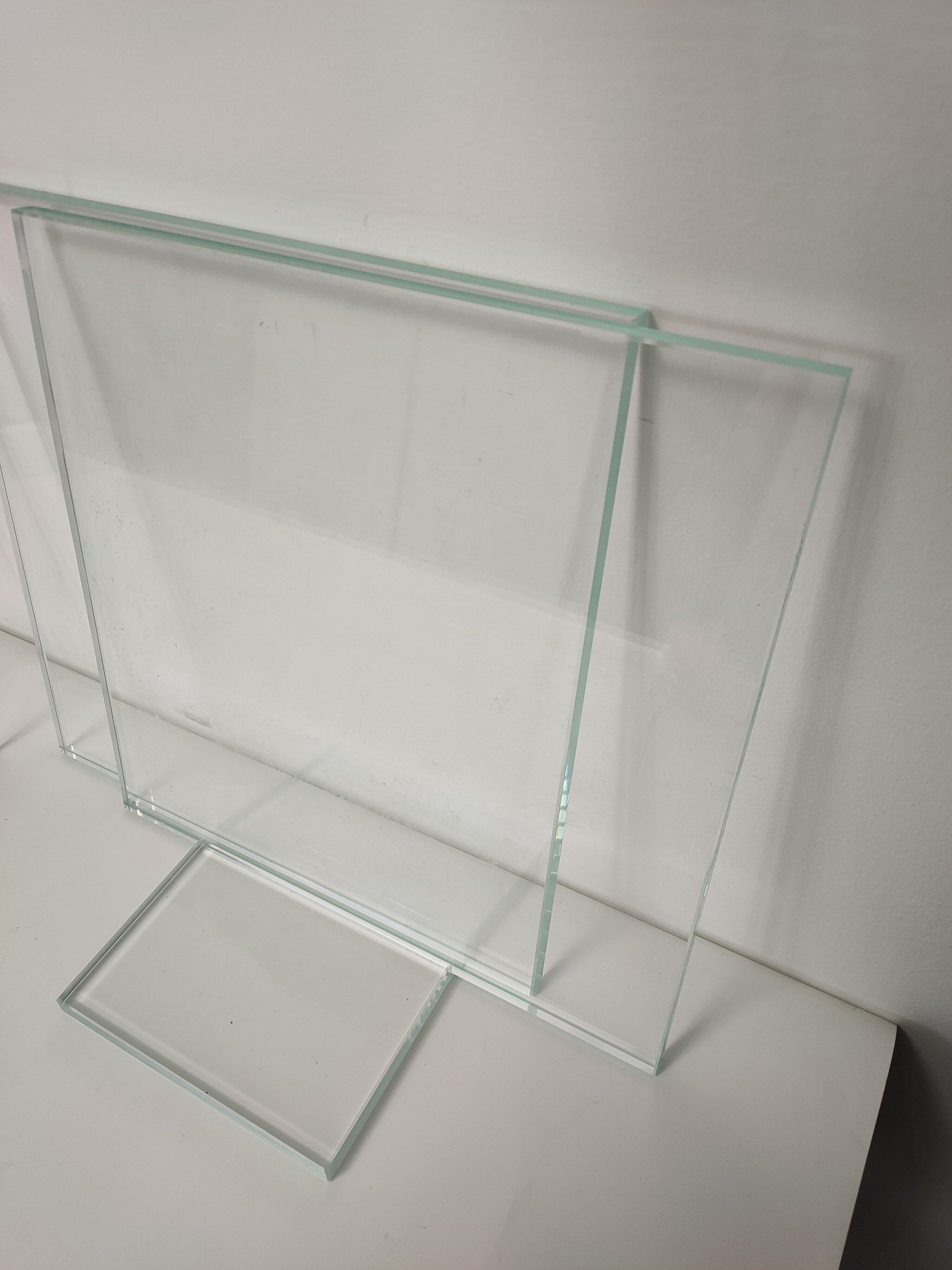 Wholesale 5mm 6mm 8mm fish tank low iron tempered glass for aquarium