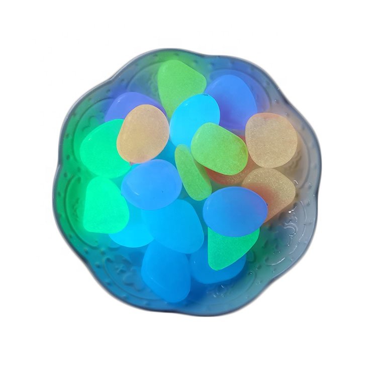 Natural Luminous Cobble Pebble Glow Stone for Road Paving Garden Decor and Walkway Construction