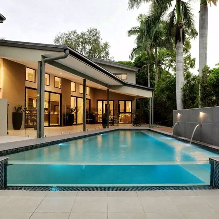 2021 Factory price customized cast thick acrylic sheet glass for outdoor swimming pool