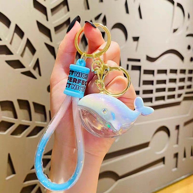 When I fly towards you, the same whale pendant, keychain, backpack, pendant, aquarium couple commemorative item