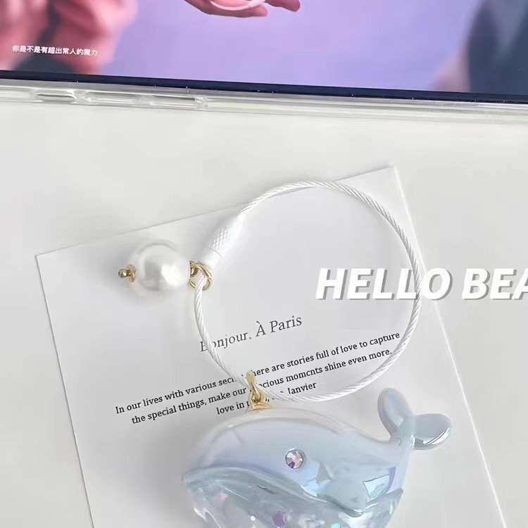When I fly towards you, the same whale pendant, keychain, backpack, pendant, aquarium couple commemorative item